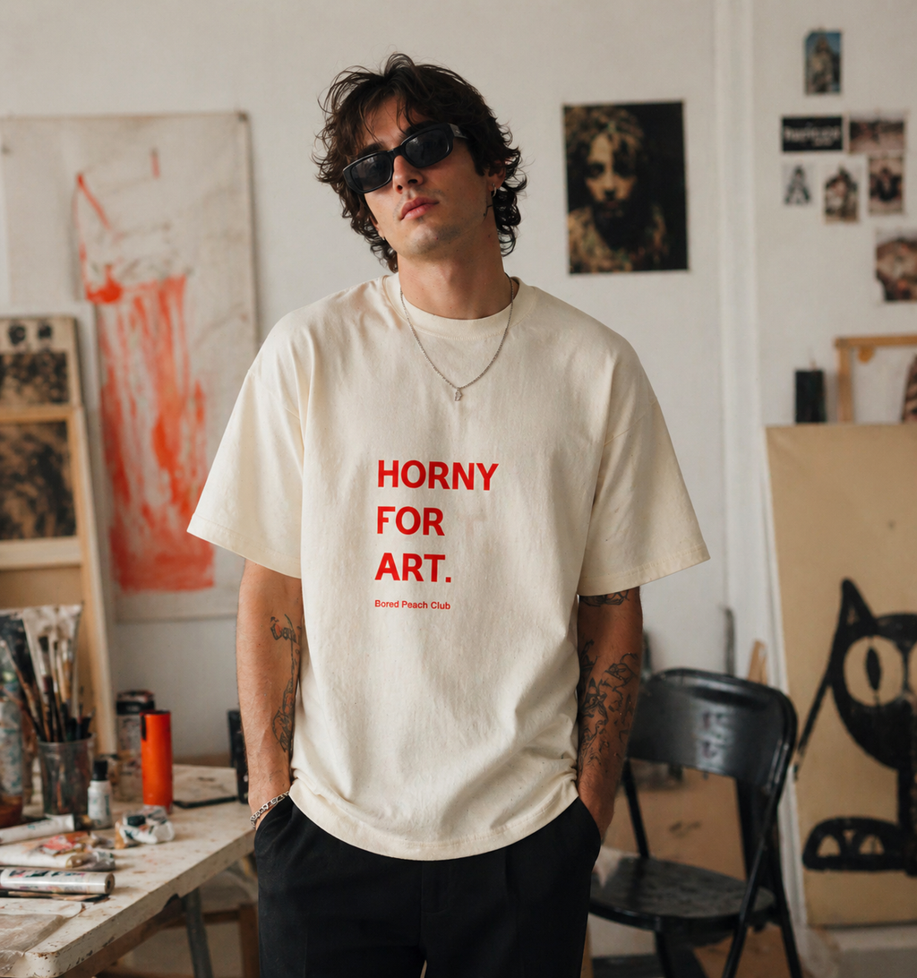 HORNY FOR ART - Oversized T